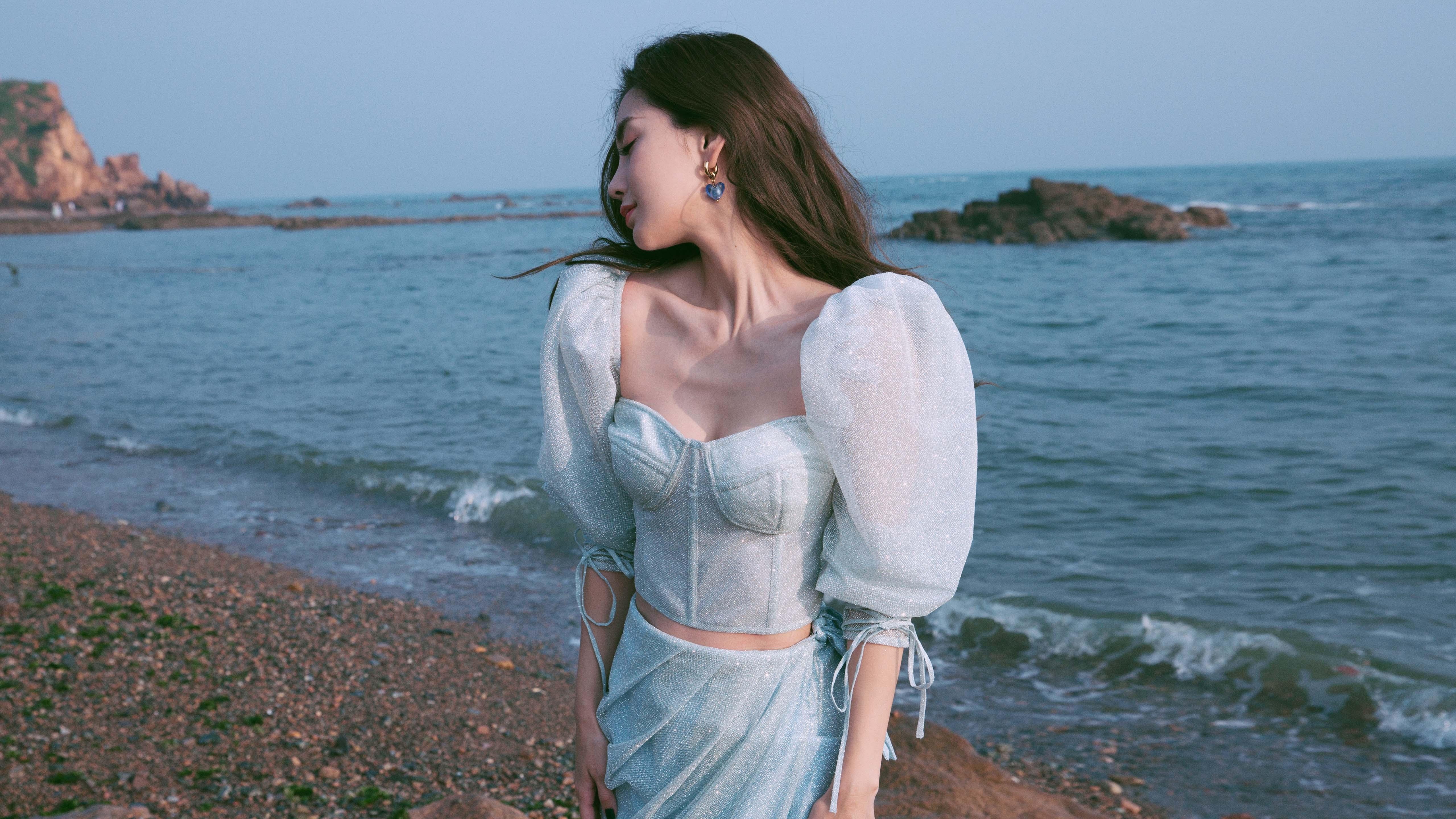 开云体育链接-德甲战术千变万化：精彩不断，火花四溅！，德甲榜首大战